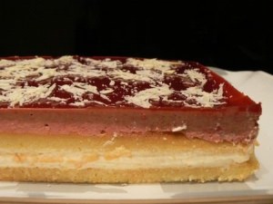 Bavarois au citron et à la fraise Bavarois au citron et à la fraise