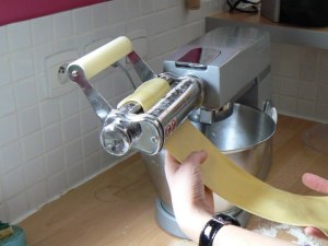 Comment faire ses pâtes à lasagne maison plats complets bases culinaires Comment faire ses pâtes à lasagne maison