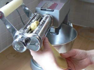 Comment faire ses pâtes à lasagne maison plats complets bases culinaires Comment faire ses pâtes à lasagne maison
