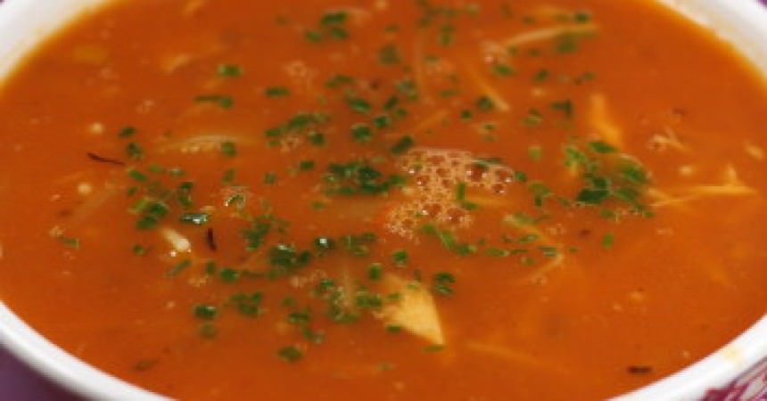 Soupe de vermicelles à la tomate Soupe de vermicelles à la tomate