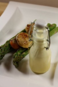 Asperges vertes, St Jacques et Sauce hollandaise entree bases culinaires Asperges vertes, St Jacques et Sauce hollandaise