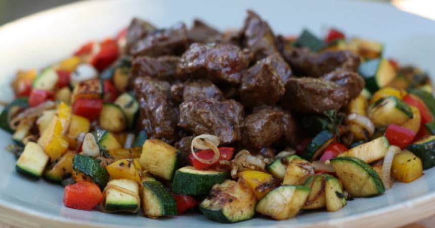 Boeuf sauté aux légumes à la plancha Boeuf sauté aux légumes à la plancha