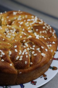 Grosse brioche à la cannelle Grosse brioche à la cannelle