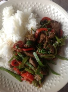 Wok de porc aux pois gourmands Wok de porc aux pois gourmands