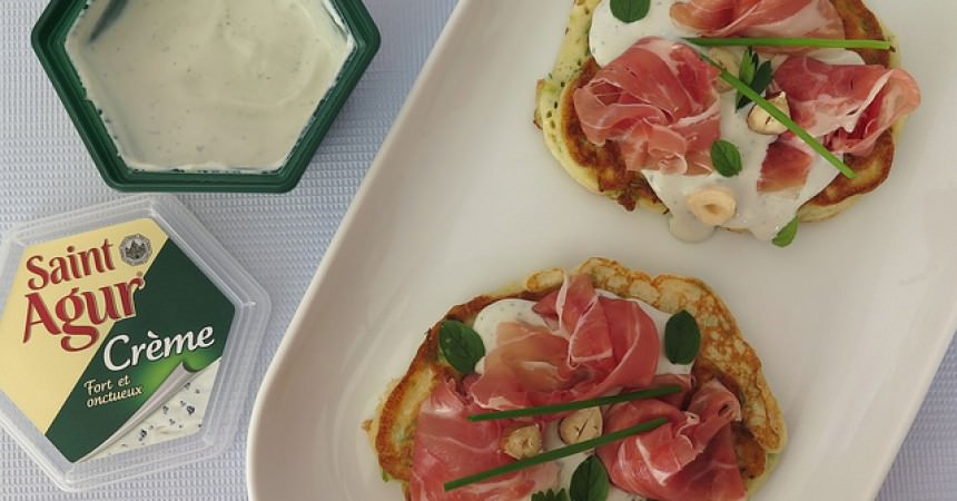 Blinis gourmands au jambon et noisettes Blinis gourmands au jambon et noisettes