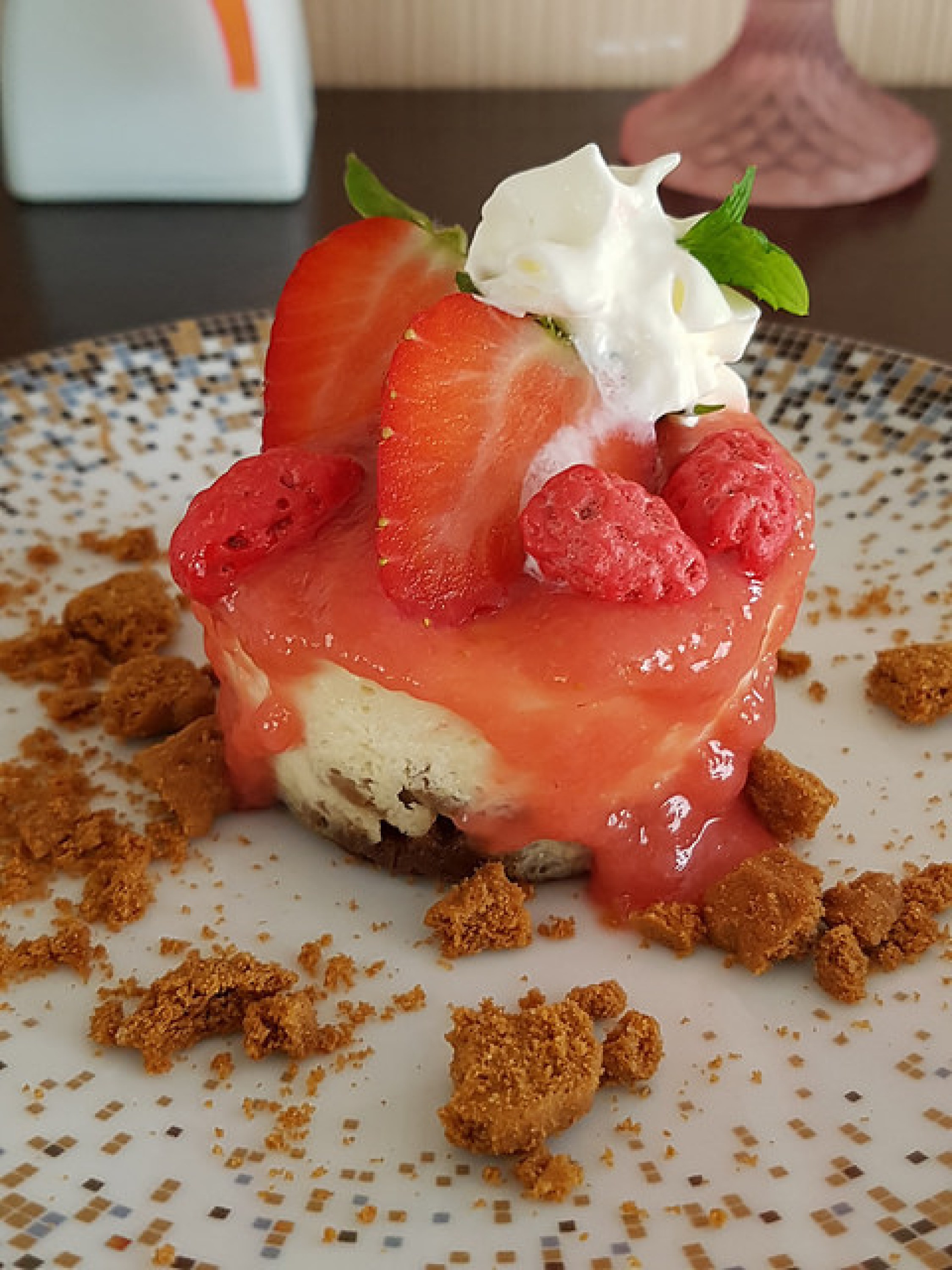 Cheesecake, rhubarbe fraise