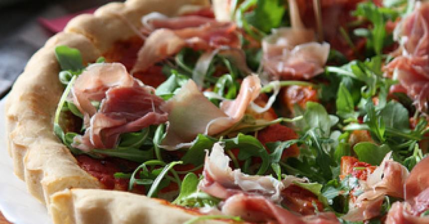 Tarte / pizza à la roquette Tarte / pizza à la roquette