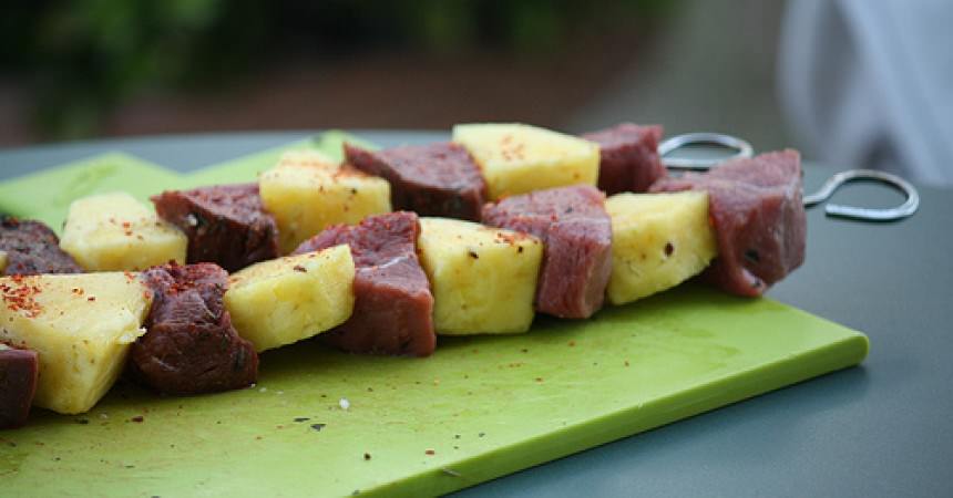 Brochettes de canard à l’ananas Brochettes de canard à l’ananas