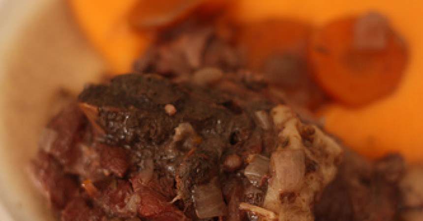 Osso bucco de dinde, façon bourguignon, cuit au multicuiseur Osso bucco de dinde, façon bourguignon, cuit au multicuiseur