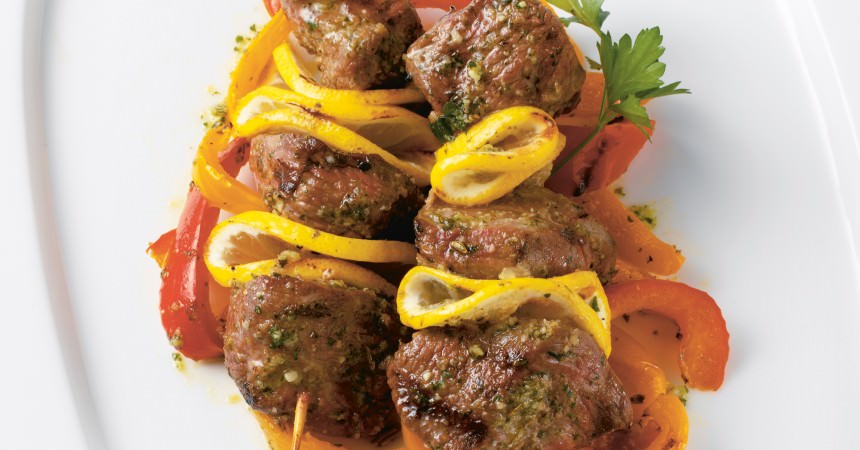 Brochettes d’agneau, poivrons et citron Brochettes d’agneau, poivrons et citron