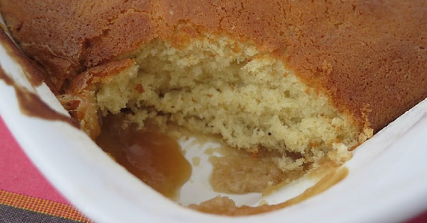 Le Pudding chômeur, un délicieux gâteau caramélisé au sirop d’érable Le Pudding chômeur, un délicieux gâteau caramélisé au sirop d’érable