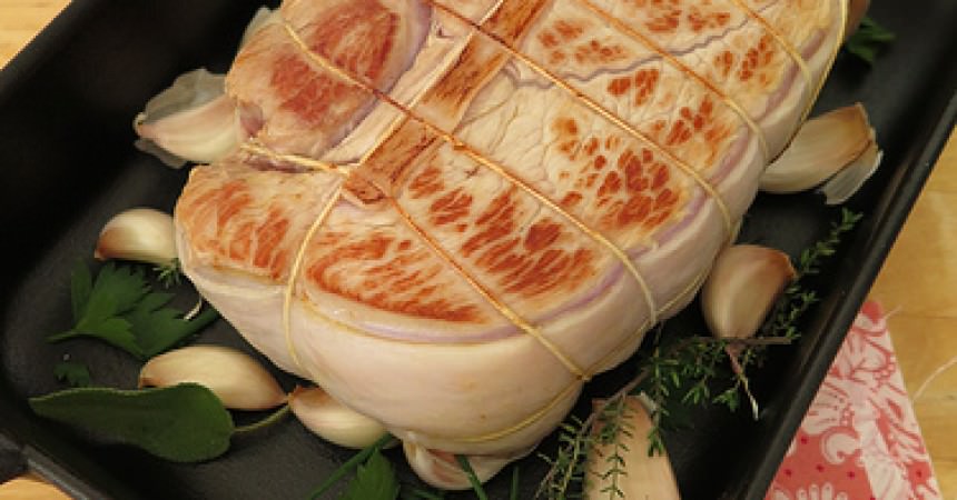 Rôti de veau au four, à l’ail fumé Rôti de veau au four, à l’ail fumé