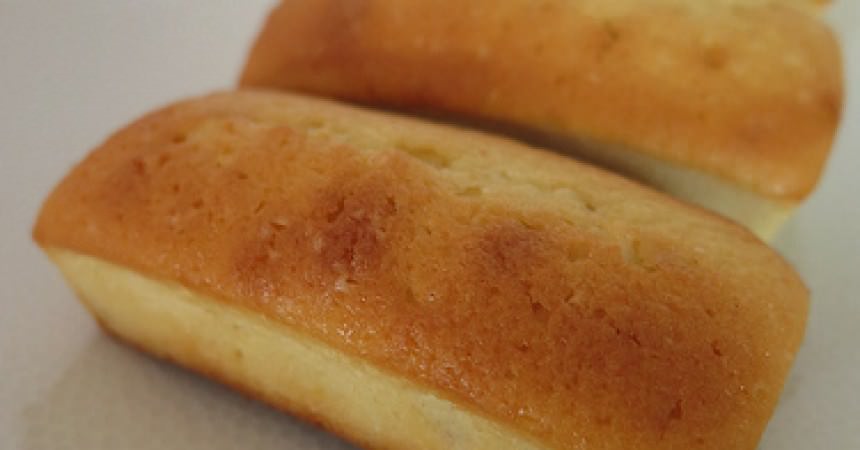 Petits cakes au citron vert et au lait ribot Petits cakes au citron vert et au lait ribot