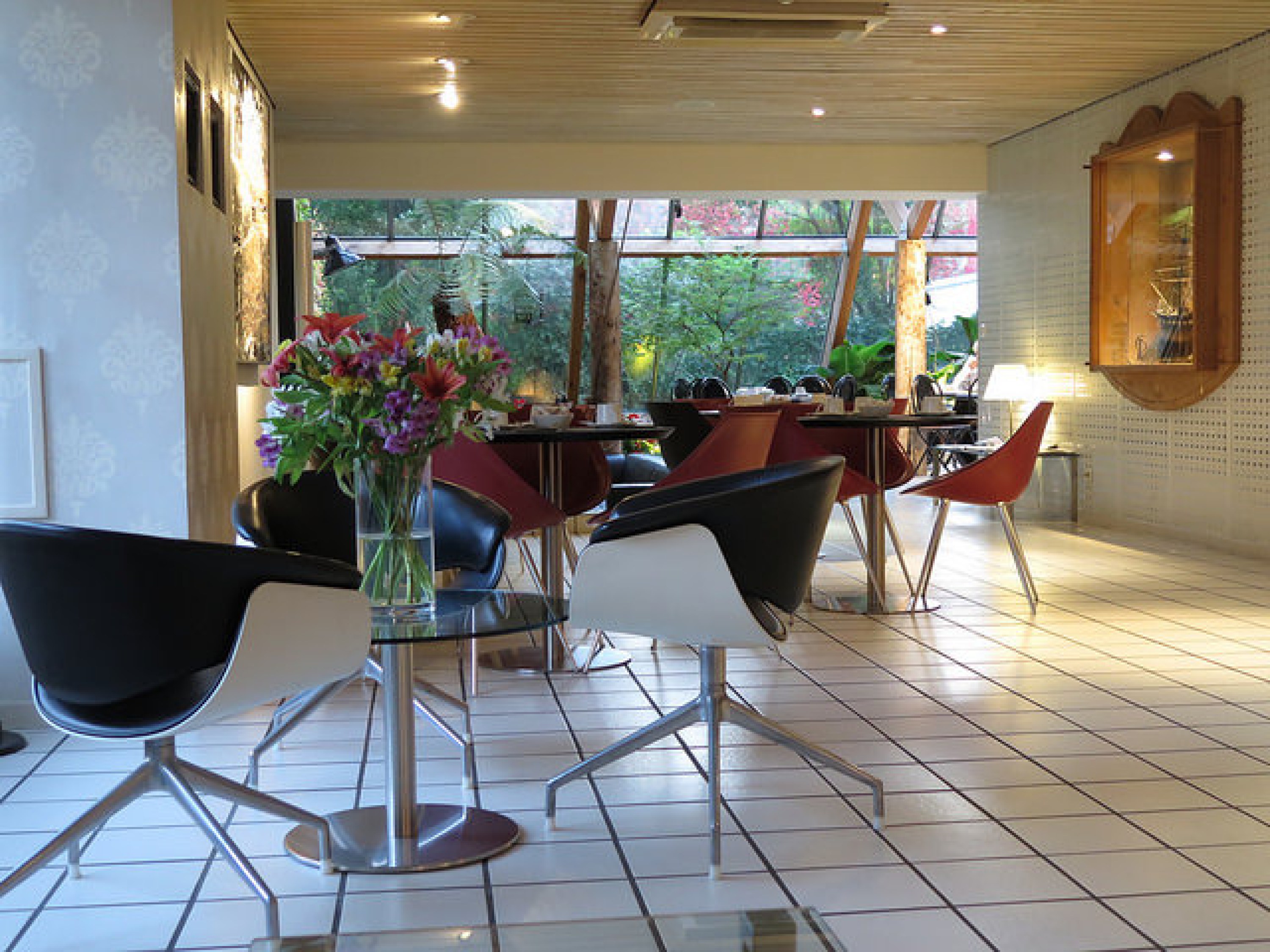 Hôtel St Nicolas, 13 Rue Sardinerie - La Rochelle