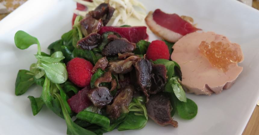 Salade gourmande au foie gras Salade gourmande au foie gras