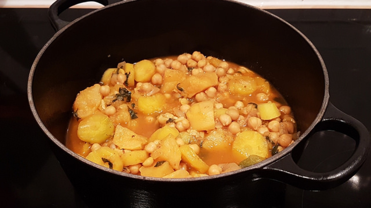 Cocotte De Legumes Aux Pois Chiches Le Lundi C Est Veggie Audrey Cuisine Cocotte De Legumes Aux Pois Chiches Le Lundi C Est Veggie Audrey Cuisine