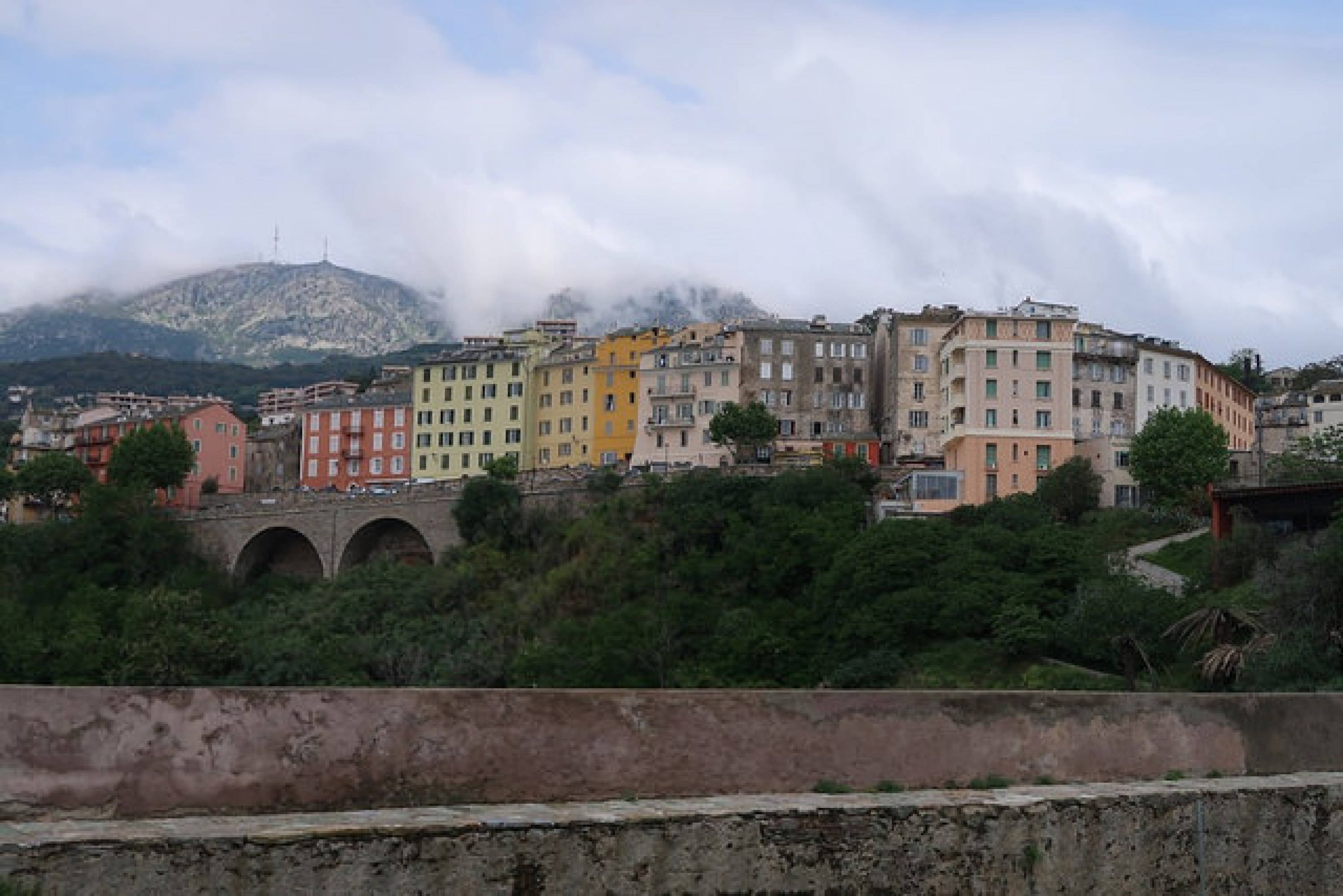 Immeubles anciens sur Bastia