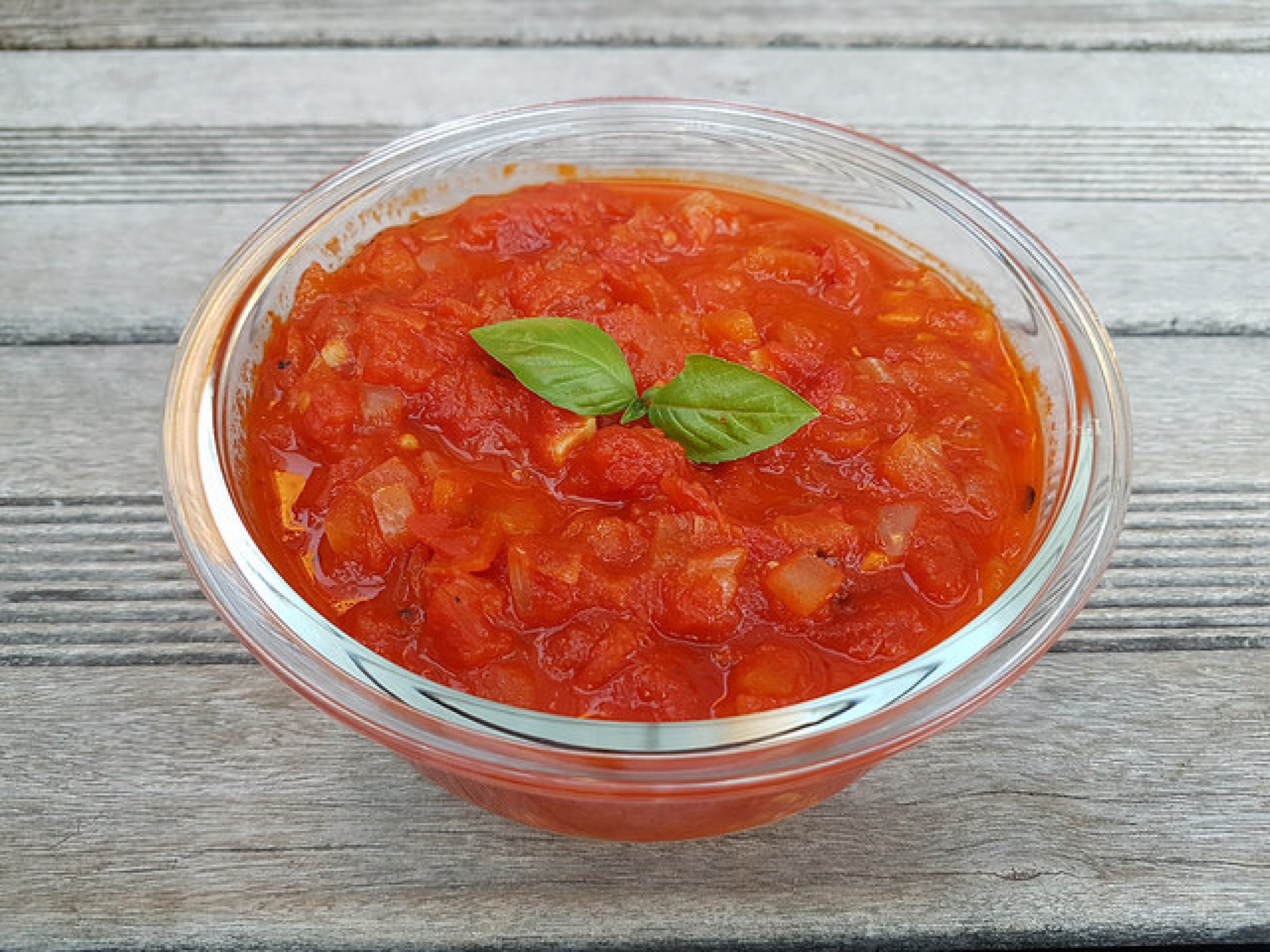 Rigatoni à la concassée de tomates au basilic