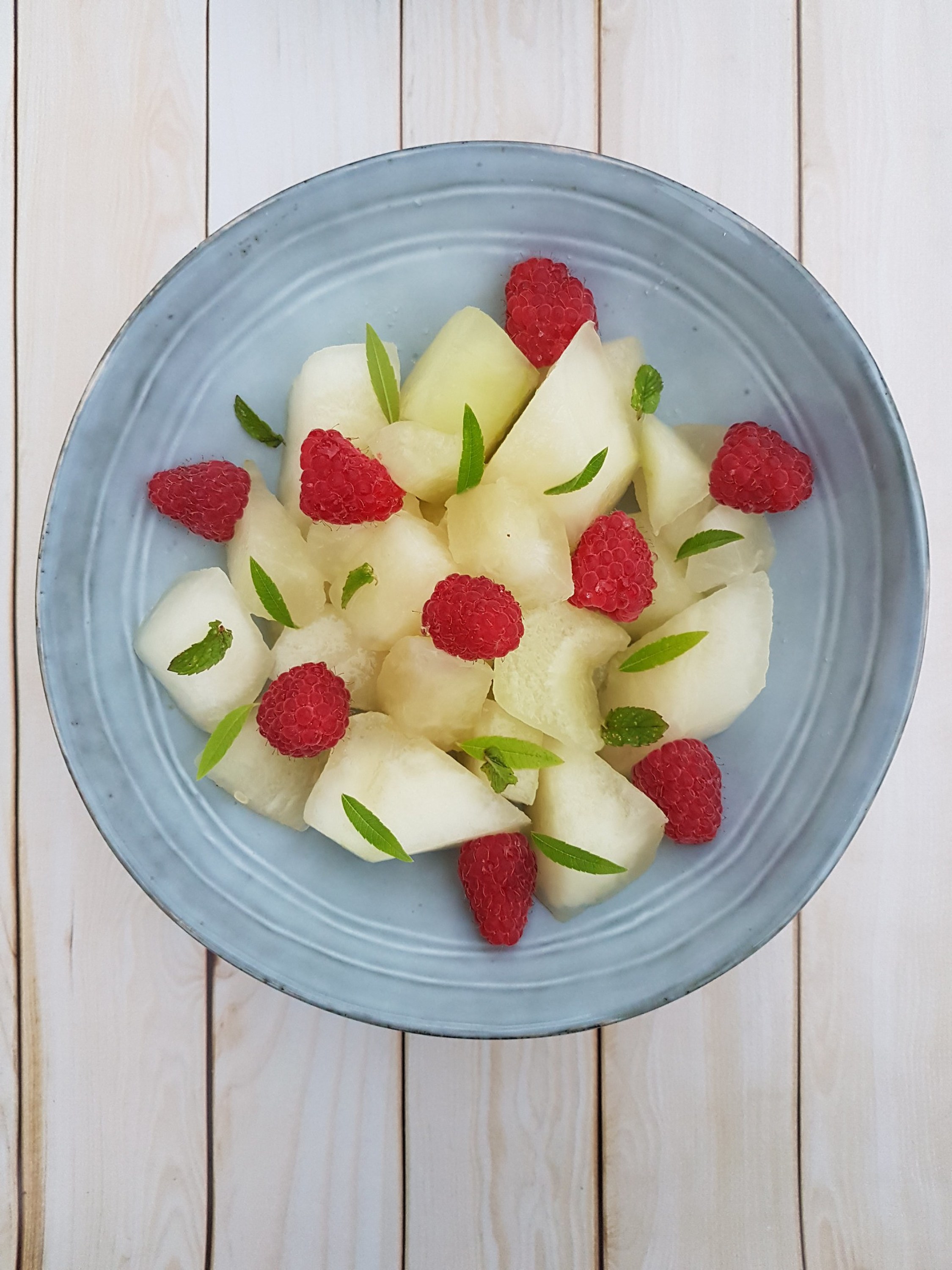 Salade de Melon jaune aux framboises