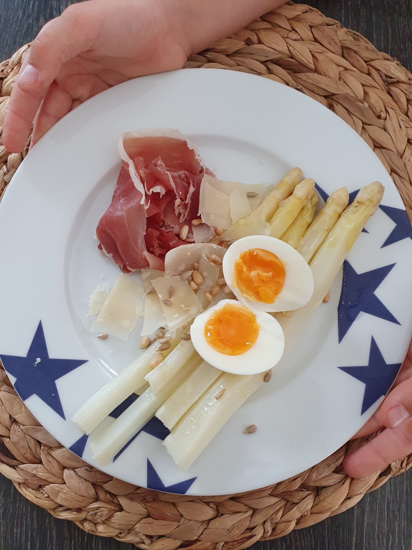 Cuisson Des Asperges Blanches à L'eau Bouillante Comment cuisiner les asperges blanches ? | Audrey Cuisine