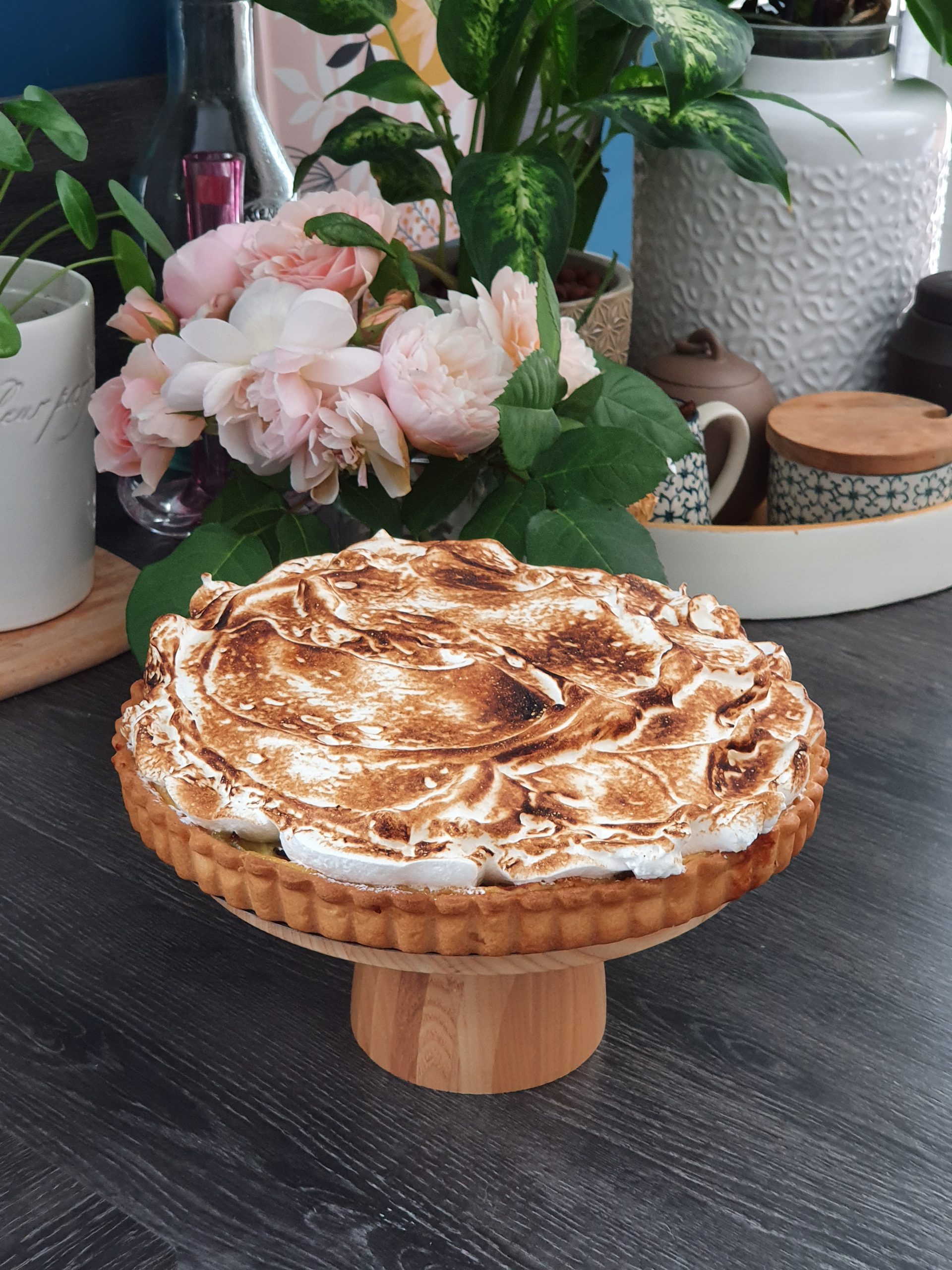 Tarte à la Rhubarbe meringuée