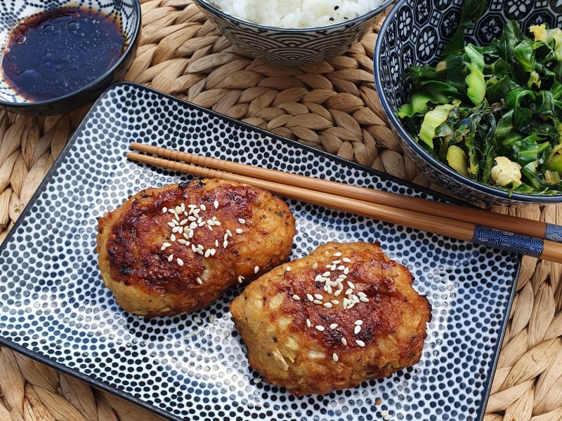 Boulettes de poulet japonaises