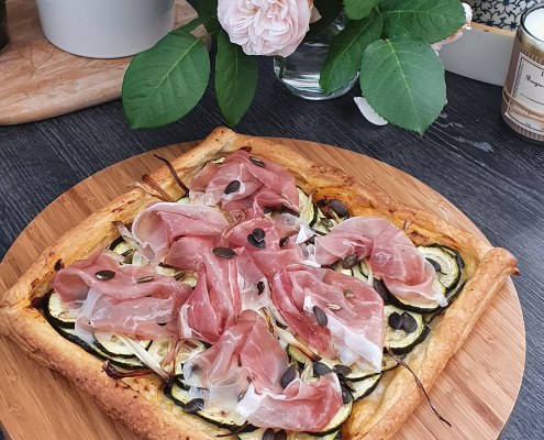 Tarte fine courgettes jambon cru