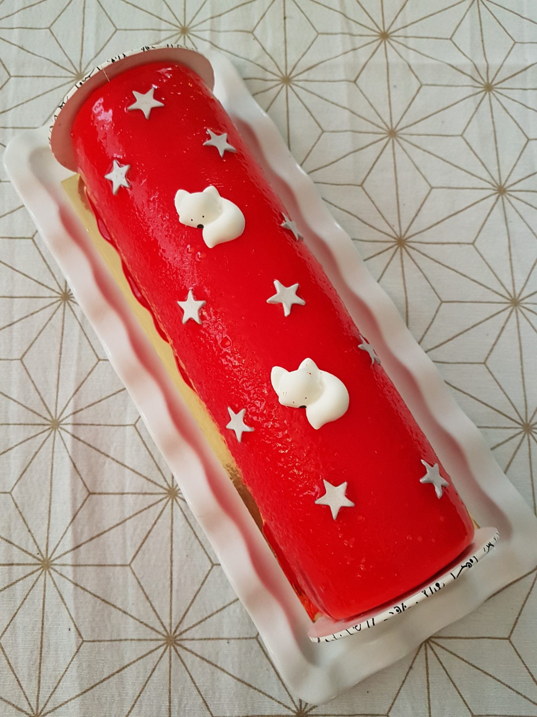 Bûche de Noël tiramisu framboises