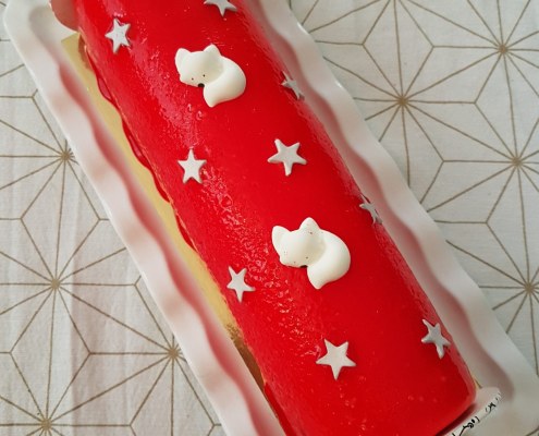 Bûche de Noël tiramisu framboises