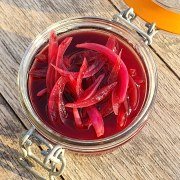 Pickles d'oignons rouges