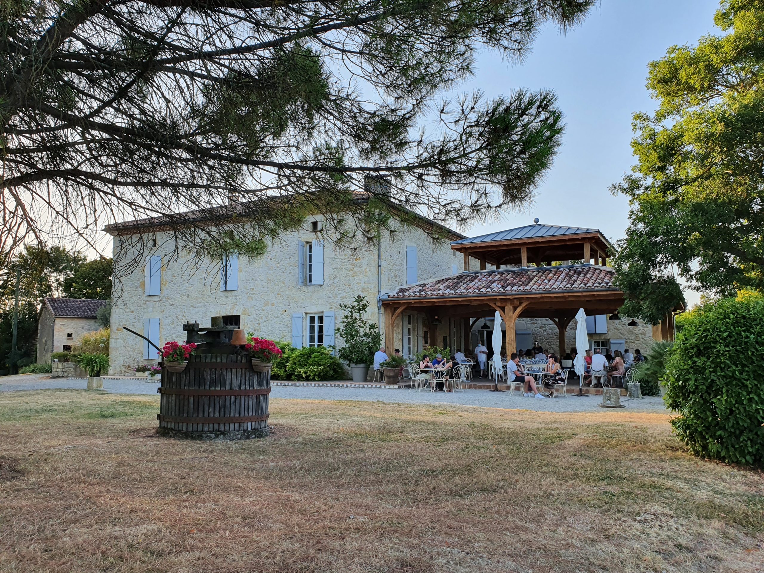 Au vieux Pressoir Caussens