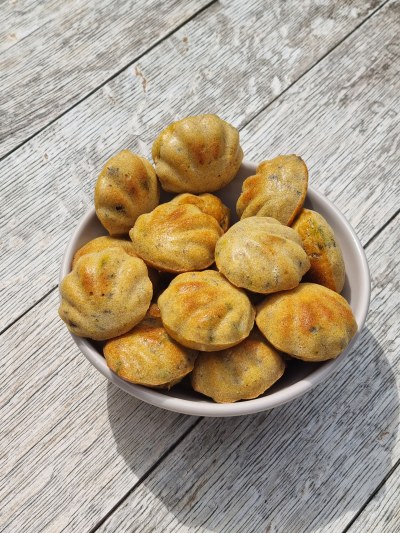 Mes madeleines apéro aux sardines, thym et citron
