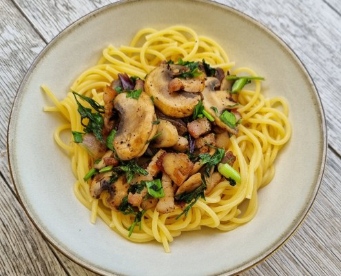 Spaghettis aux lardons et champignons