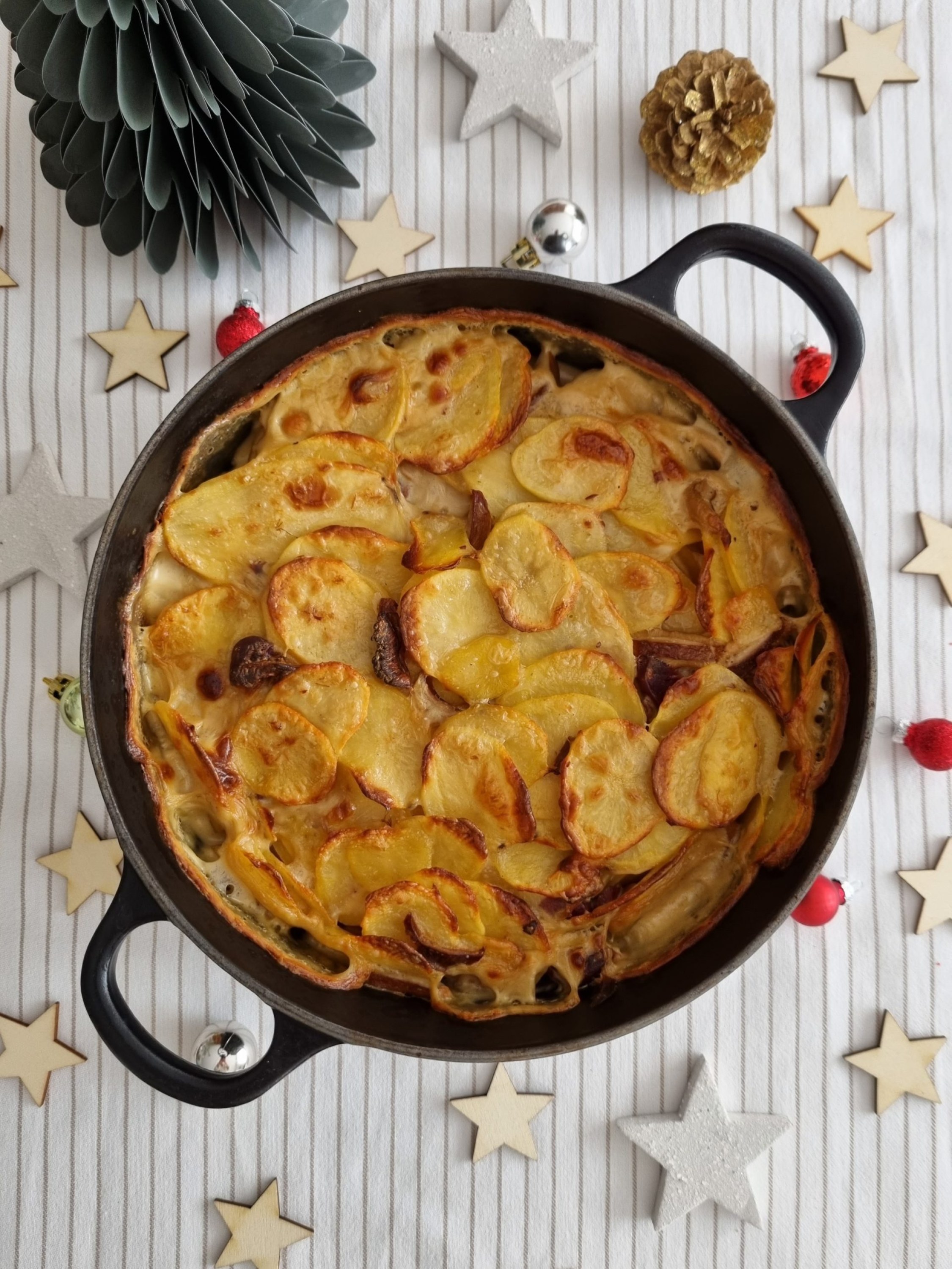 Gratin de pommes de terre aux cèpes et aux gésiers confits