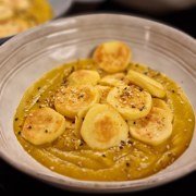 Velouté de légumes aux quenelles