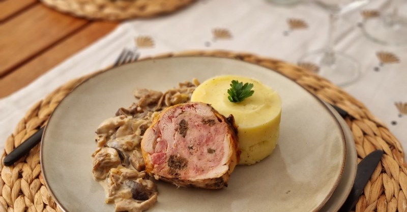 Rôti de Poularde aux morilles