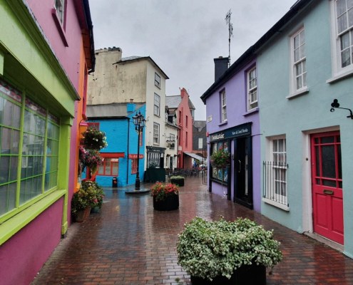 Kinsale rue colorée