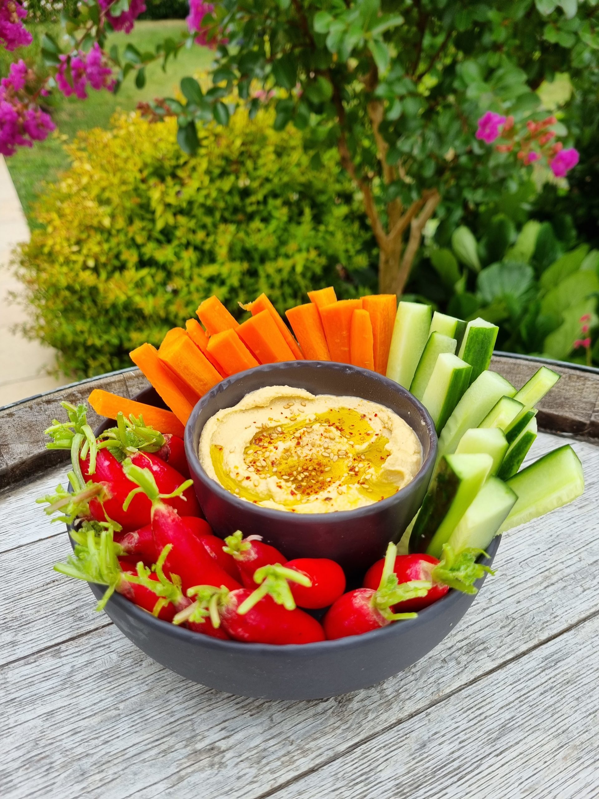 crudités et houmous maison