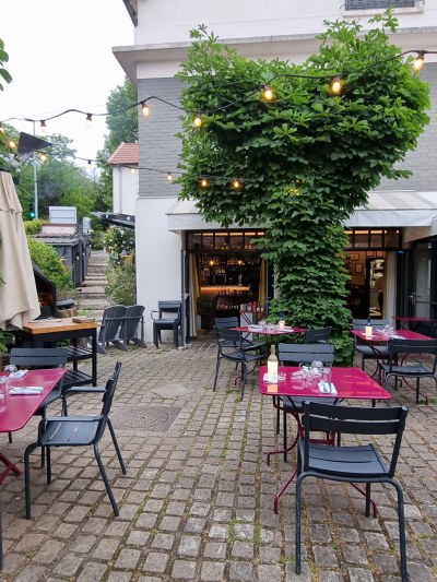 Terrasse Restaurant Au Père Lapin, Suresnes