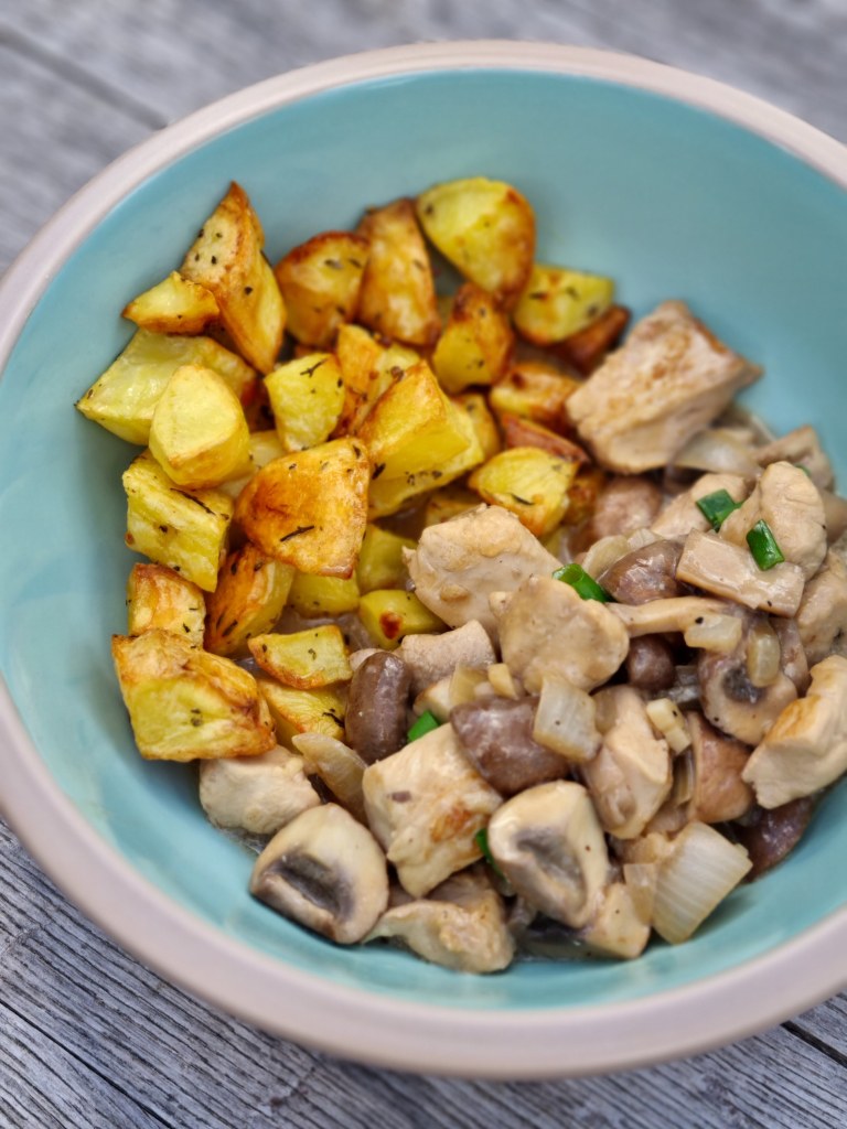 cuisiner un sauté de poulet aux champignons