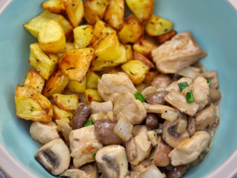 Poulet et champignons à la crème