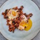 Comment faire des oeufs au plat avec des légumes