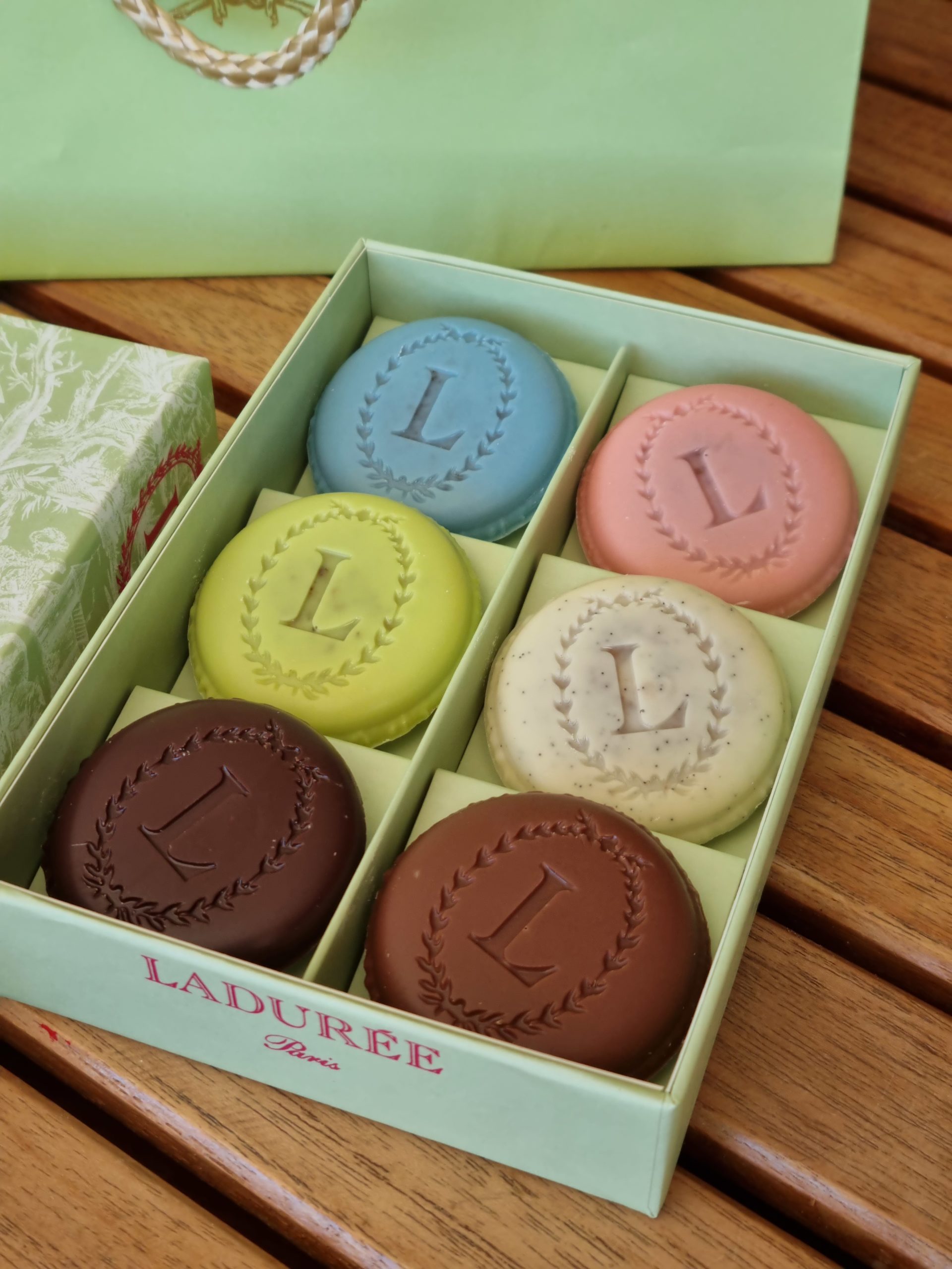 C’est nouveau, et c’est bon : le biscuit Eugénie de Ladurée