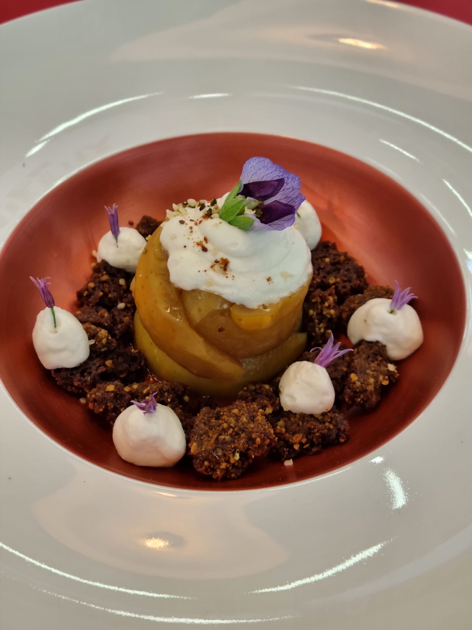 Crumble au chanvre et aux pommes du Limousin