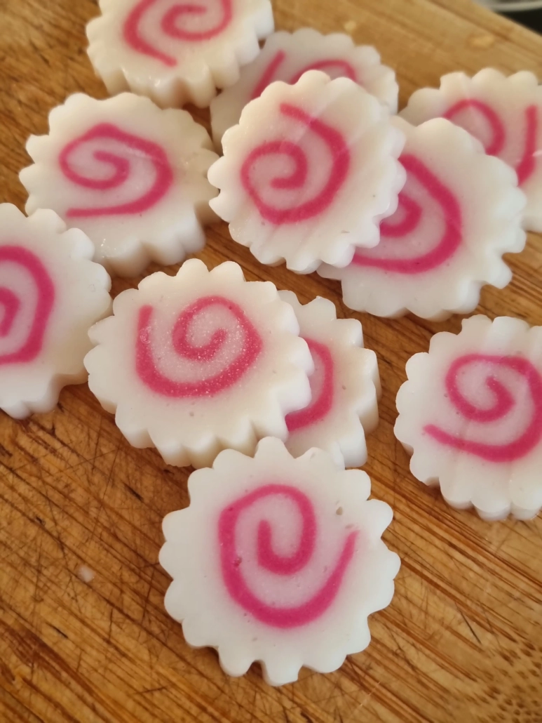 Narutomaki