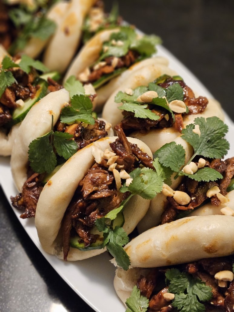 Bao buns au poulet caramélisé
