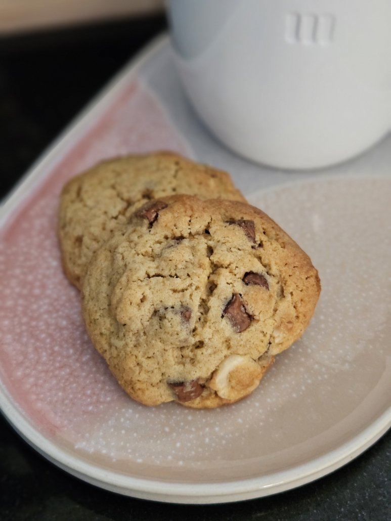 Cookies aux pépites de chocolat et noisettes
