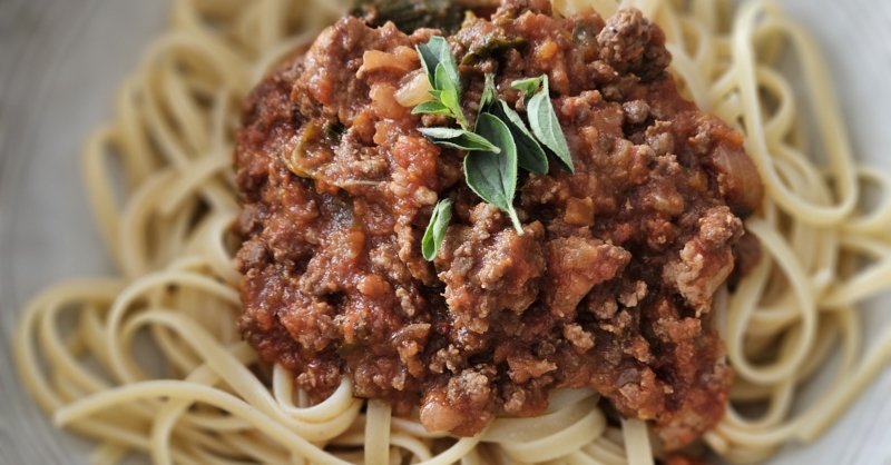 La meilleure recette des linguines à la Bolognaise