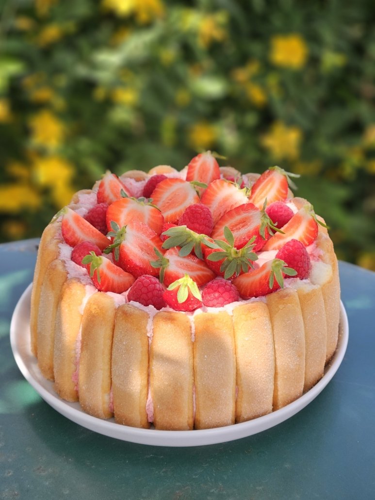 La meilleure recette de Charlotte aux fruits rouges