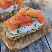 Tartines à la truite fumée les nouvelles fermes